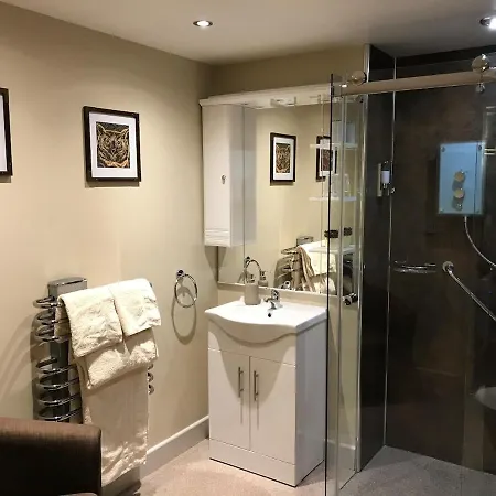 The Granary With Hot Tub - 2 Miles From Skipton * Carleton