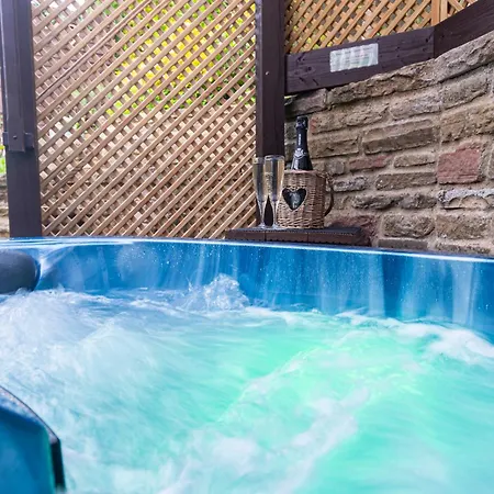 Apartamento The Granary With Hot Tub - 2 Miles From Skipton *